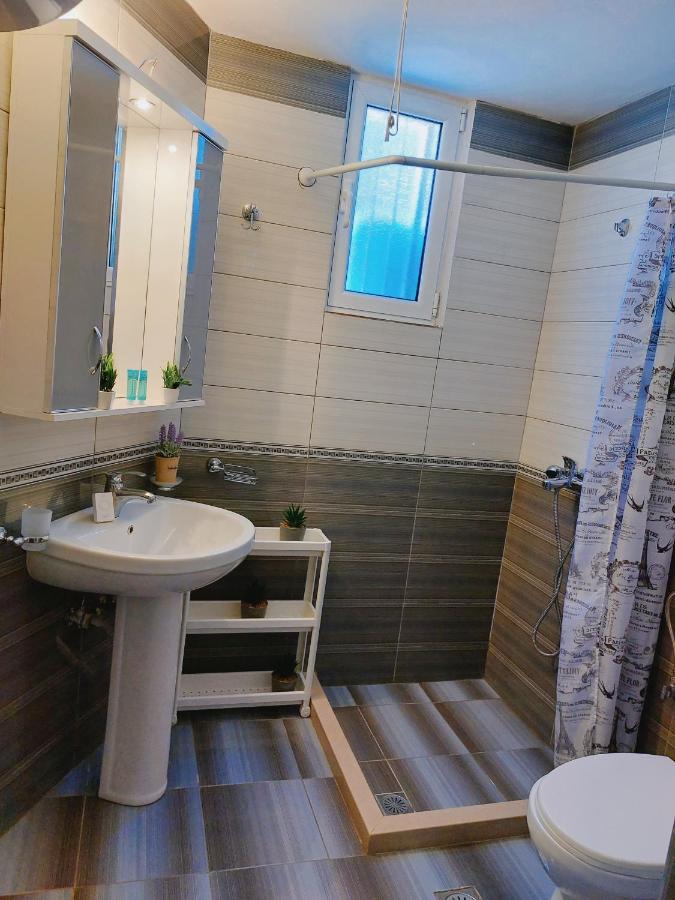 Orange Guest House Дхерми Экстерьер фото